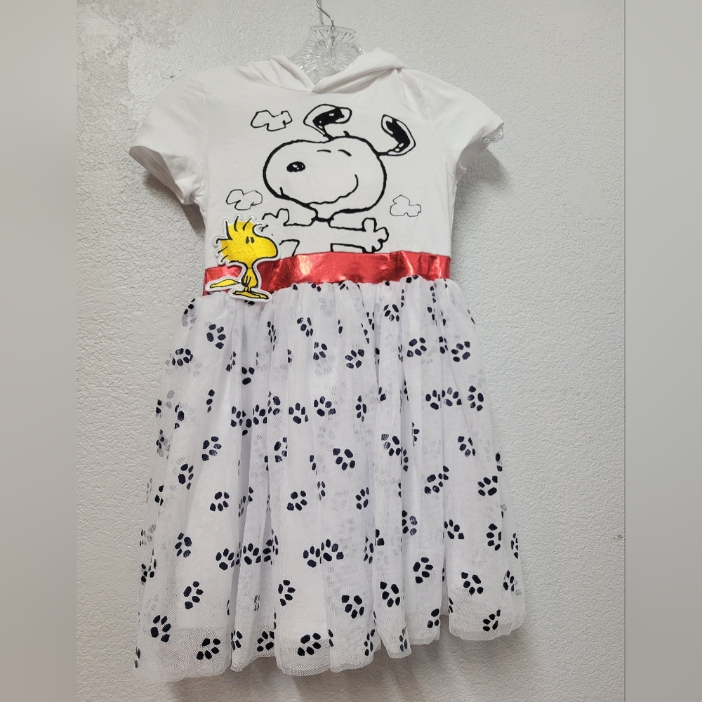 White Snoopy Dress with Red Accents And Hood Size XS (4/5) NWT